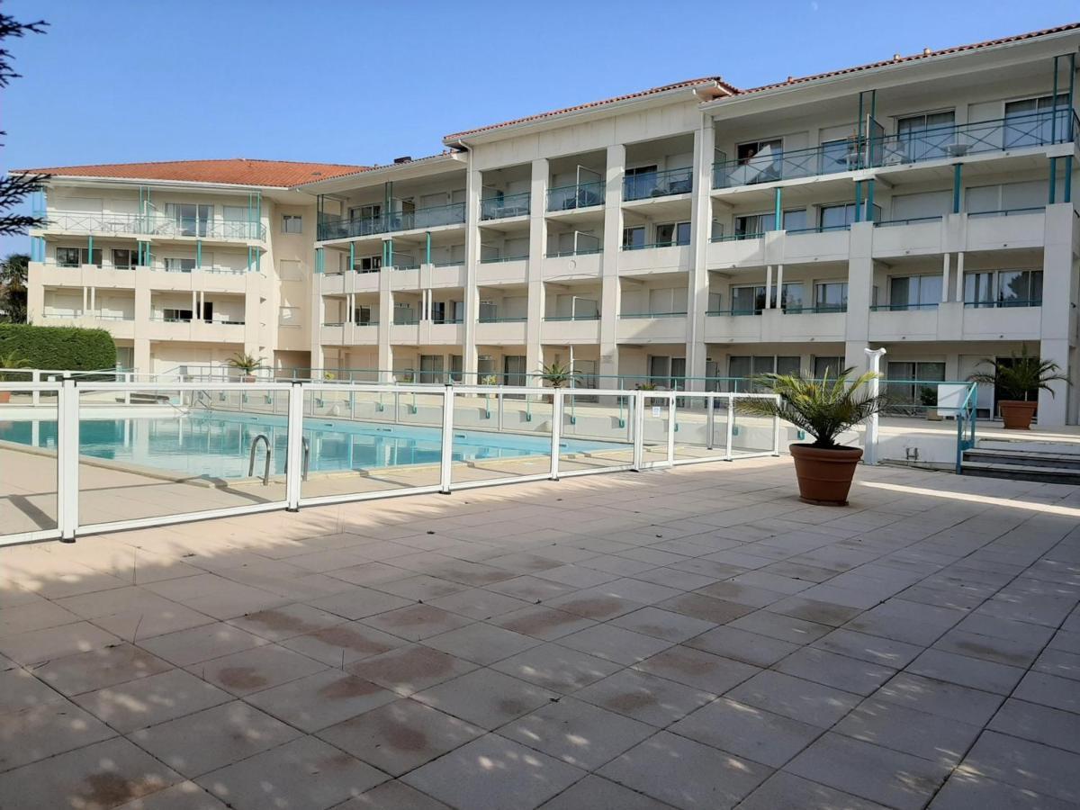Appartement A Ciboure Avec Terrasse, Piscine Chauffee Et Parking - Ideal Golf Et Plage - Fr-1-239-551 Екстер'єр фото